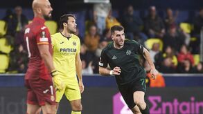 Leão não larga Ioannidis: Hugo Viana foi a Atenas reunir com o avançado e o Panathinaikos