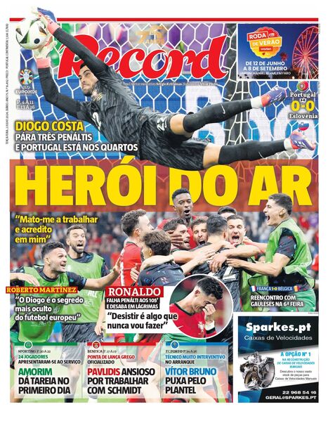 Descarregar capa em PDF de alta resolução