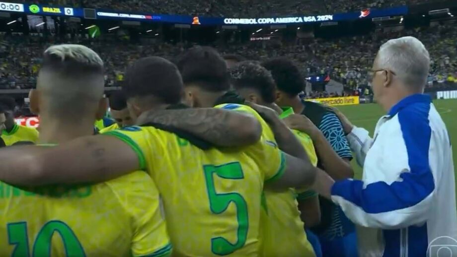 Equipa canarinha acabou por ser eliminada pelo Uruguai na Copa América