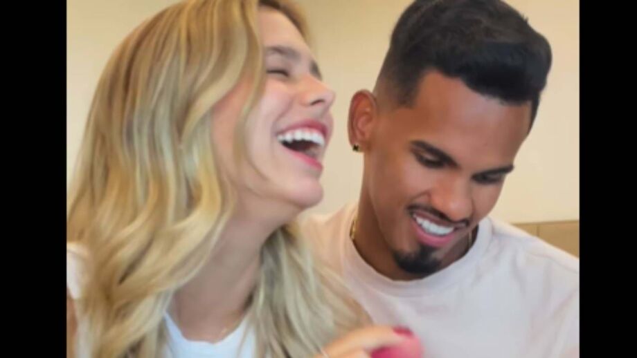 Lorena Lopes partilhou o vídeo nas redes socias