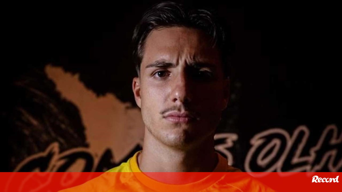 Farense oficializa guarda-redes Lucas Cañizares