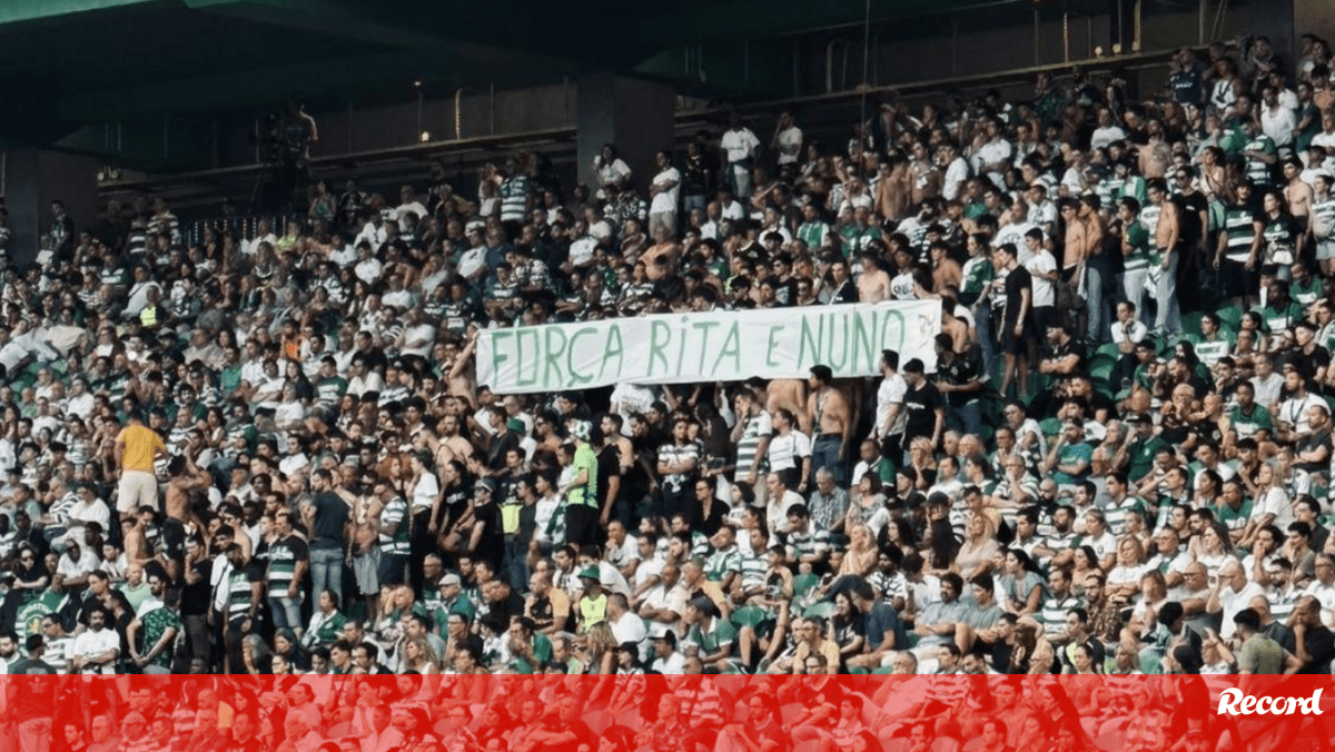 Bancadas de Alvalade mostraram tarja de apoio a Nuno Santos e Rita