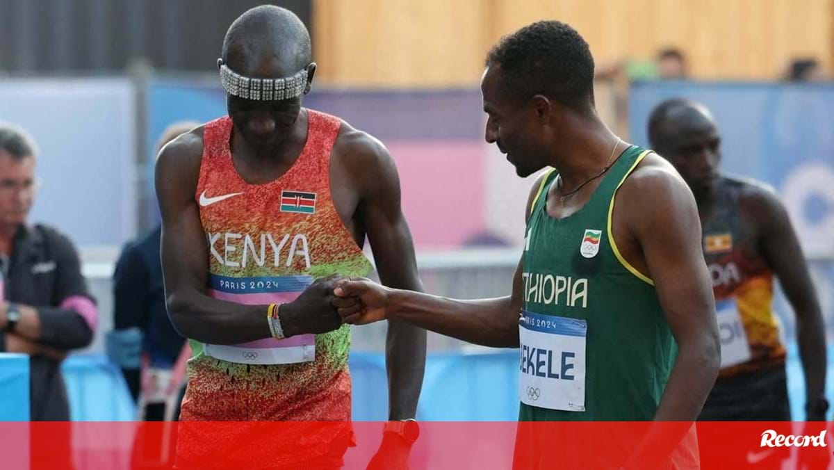 O enorme gesto de Eliud Kipchoge após de desistir na maratona