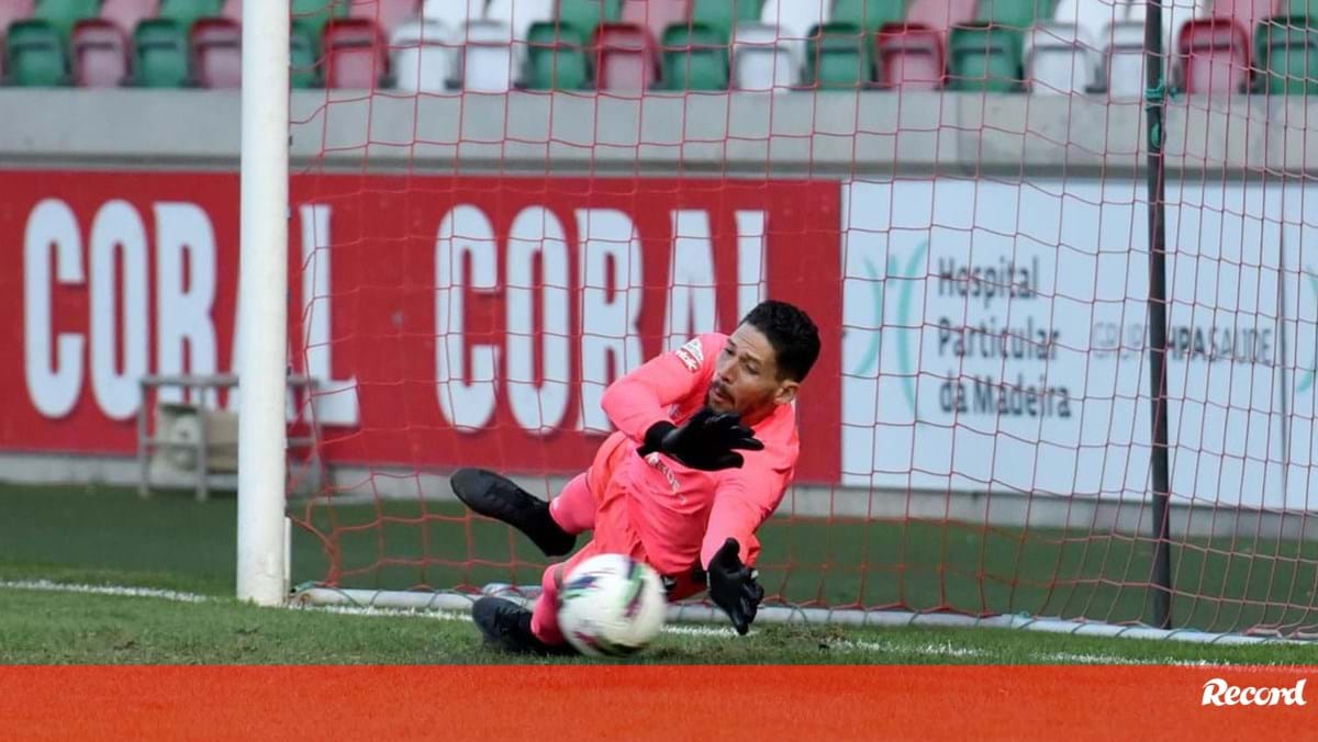 Lucas França without a doubt: “Sporting is the champion and the best team” – Nacional