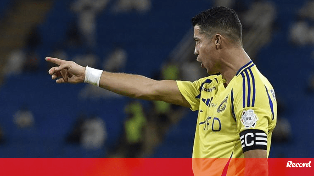 A crónica do Al Fayha-Al Nassr, 1-4: Ronaldo à beira dos 900 golos