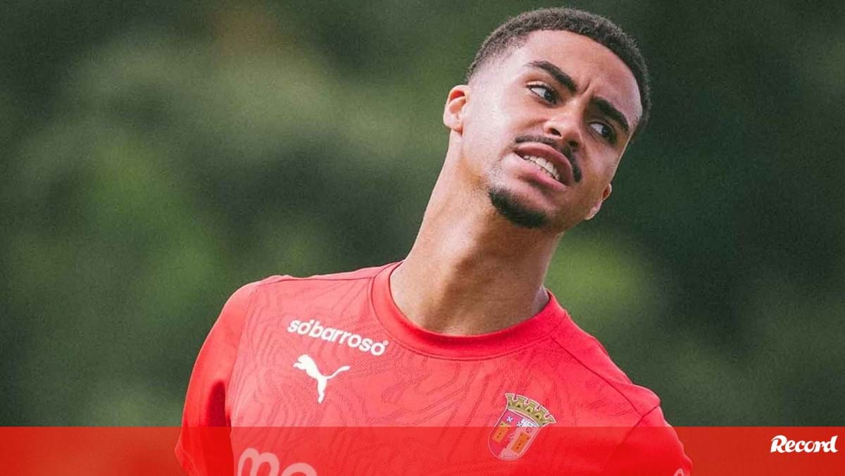 Yanis da Rocha em estreia como sénior no Sp. Braga B: «Estou aqui para mostrar o que posso fazer»