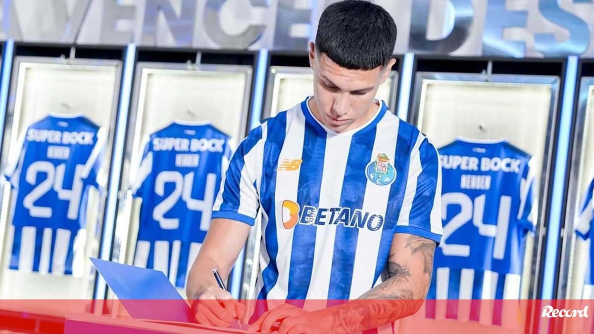 Udinese reservou opção de venda no empréstimo de Nehuén Pérez ao FC Porto