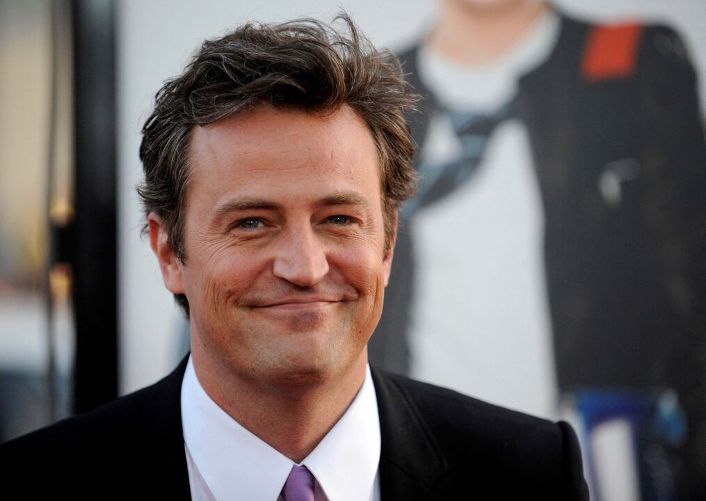 Matthew Perry tinha 54 anos