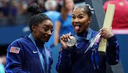 Jordan Chiles vai ter de ceder a medalha a Ana Barbosu