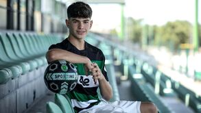 Martim Ribeiro: irmão de Rodrigo Ribeiro assina contrato de formação com o Sporting