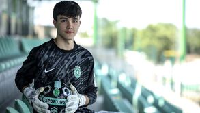 Afonso Guerra assina contrato de formação com o Sporting