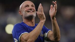 Frank Leboeuf critica Chelsea: «O que estamos a ver é uma desgraça»