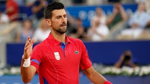 Novak Djokovic contra Carlos Alcaraz na final olímpica de singulares