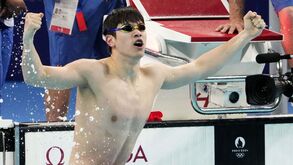 Ex-atleta olímpico questiona recorde mundial de nadador chinês: «É humanamente impossível»