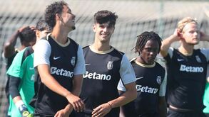 O plano do Sporting para os miúdos: saiba quem tem lugar ao sol, quem desce à equipa B e quem pode sair