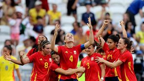 Reviravolta épica coloca Espanha nas meias-finais do torneio olímpico feminino