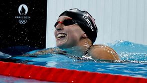 Katie Ledecky conquista novo título e junta-se a Larisa Latynina como rainha do ouro olímpico