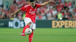 Martim Neto agrada e resiste à dispensa