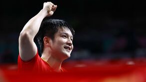 Fan Zhendong é o novo campeão olímpico em ténis de mesa