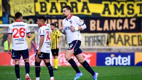 Coates volta ao Nacional com um título: entrou ao intervalo, falhou penálti mas venceu clássico