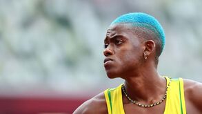 Começou como sem-abrigo e agora está na final dos 800m: «Nem sequer tinha comida...»