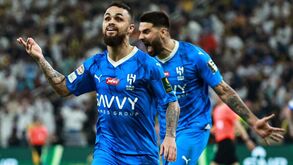 Michael está a tentar forçar a saída do Al Hilal para voltar ao Brasil