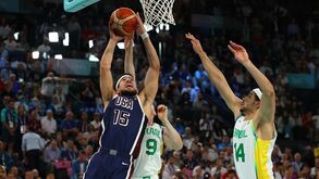 Estados Unidos superam Brasil e garantem 'meias' no torneio olímpico masculino