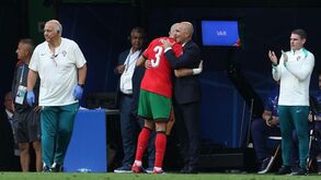 Roberto Martínez agradece a Pepe: «Deixaste um legado para as futuras gerações de Portugal»