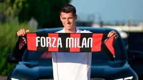 Morata apresentado no Milan: Aconselhou-se com Zlatan, Kaká, Sheva e Beckham