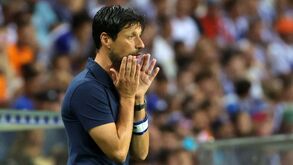 Vítor Bruno explica alterações no onze do FC Porto: «Foi um bocadinho a casar com tudo o que aconteceu na Supertaça»