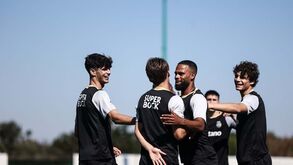 Sporting tenta arrumar a casa: o ponto de situação dos jogadores para colocar no mercado