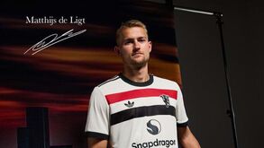 Manchester United contrata Matthijs de Ligt e Noussair Mazraoui 