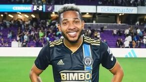 Já vão em seis reforços: Corinthians anuncia José Martínez