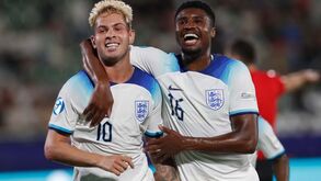 Marco Silva rendido a Smith-Rowe: «É um talento de topo»