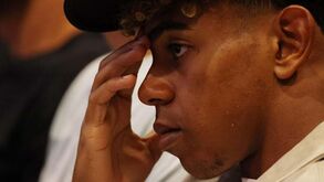 «Estou melhor»: Pai de Lamine Yamal reage após ter sido esfaqueado