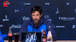 Vítor Bruno confirma saída de Evanilson: «É impactante perder um jogador influente como ele»