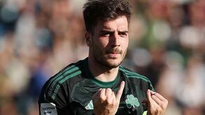 Ioannidis titular pelo Panathinaikos frente ao Ajax