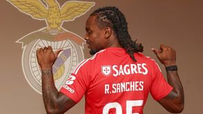 «Não tenho dúvidas de que vai carregar o Benfica»: Renato Sanches pronto para jogar