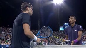 Draper afastou Aliassime em Cincinnati há quem diga que foi o match point mais polémico de sempre