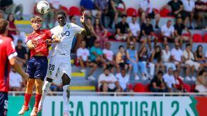 Oliveirense-Mafra, 0-0: Vazio de oportunidades dita nulo