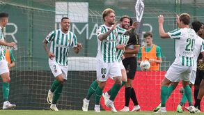 A crónica do Rio Ave-Farense, 1-0: Com a força aérea a favor do vento