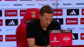 Schmidt e a contestação: «Jogadores, adeptos, presidente, treinador, até o Ricardo. Depois do jogo estão todos felizes»