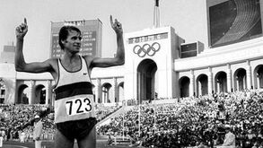 Nascer do sonho na mais bela madrugada: Carlos Lopes conquistou o ouro olímpico há 40 anos