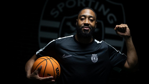 Kenney Funderburk reforça basquetebol do Sporting