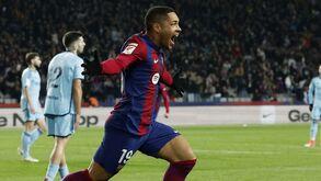 Raide em Barcelona... e ligação a Atenas: Sporting ataca em dois tabuleiros