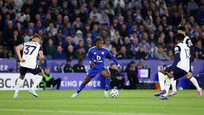 Fatawu destaca estreia na Premier League e lembra Sporting: «O míster Rúben Amorim criou-me»
