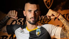 Farense confirma Alex Millán para o ataque
