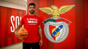 José Barbosa renova com o Benfica 