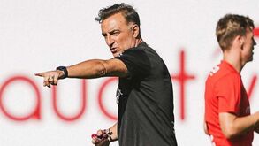 Carlos Carvalhal quer equipa a jogar “no limite”: «Mais vale arriscar e ser bem-sucedido»