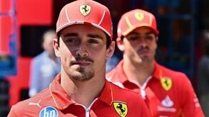 Charles Leclerc e a relação com Carlos Sainz: «Houve alturas em que nos odiámos» 